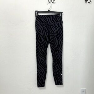 Purple zebra print nike leggings! Super cute XS in women’s